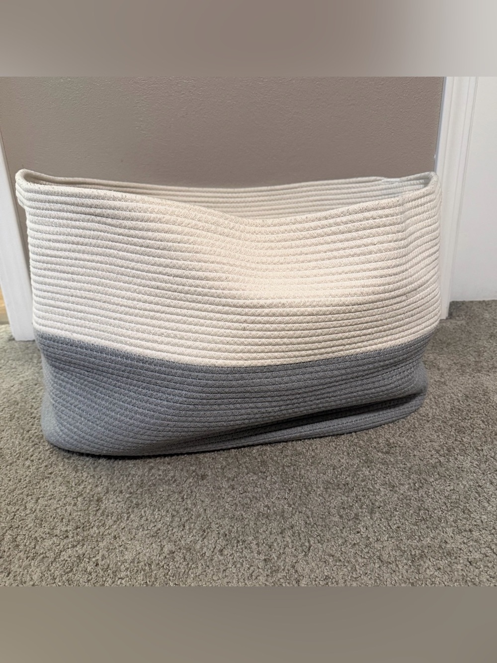 NWOT Neutral Two-Tone Gray & White XL Cotton Rope Storage Basket w/ Handles
